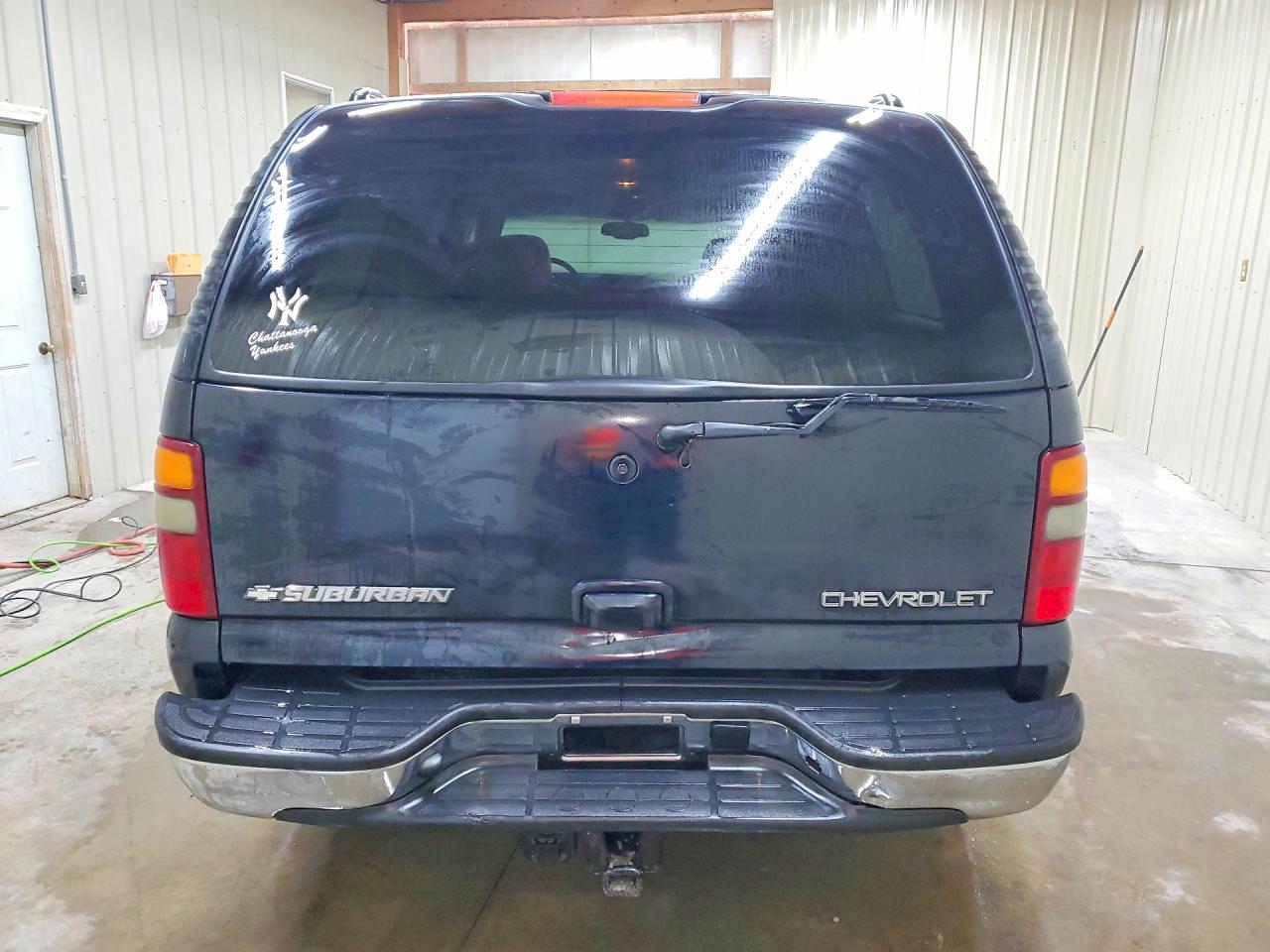 2003 CHEVROLET SUBURBAN C1500 photo 11