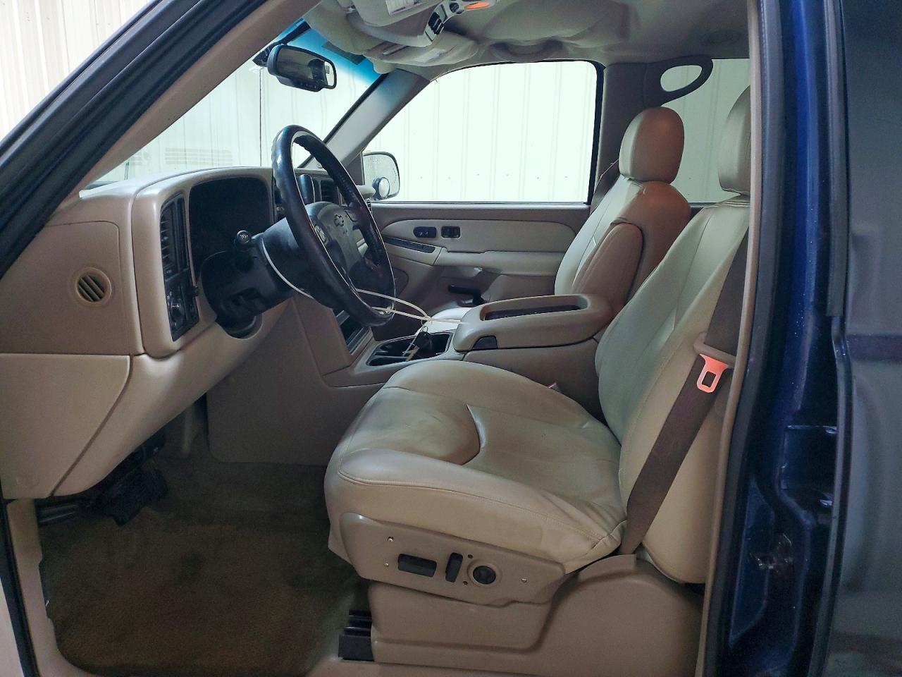 2003 CHEVROLET SUBURBAN C1500 photo 13