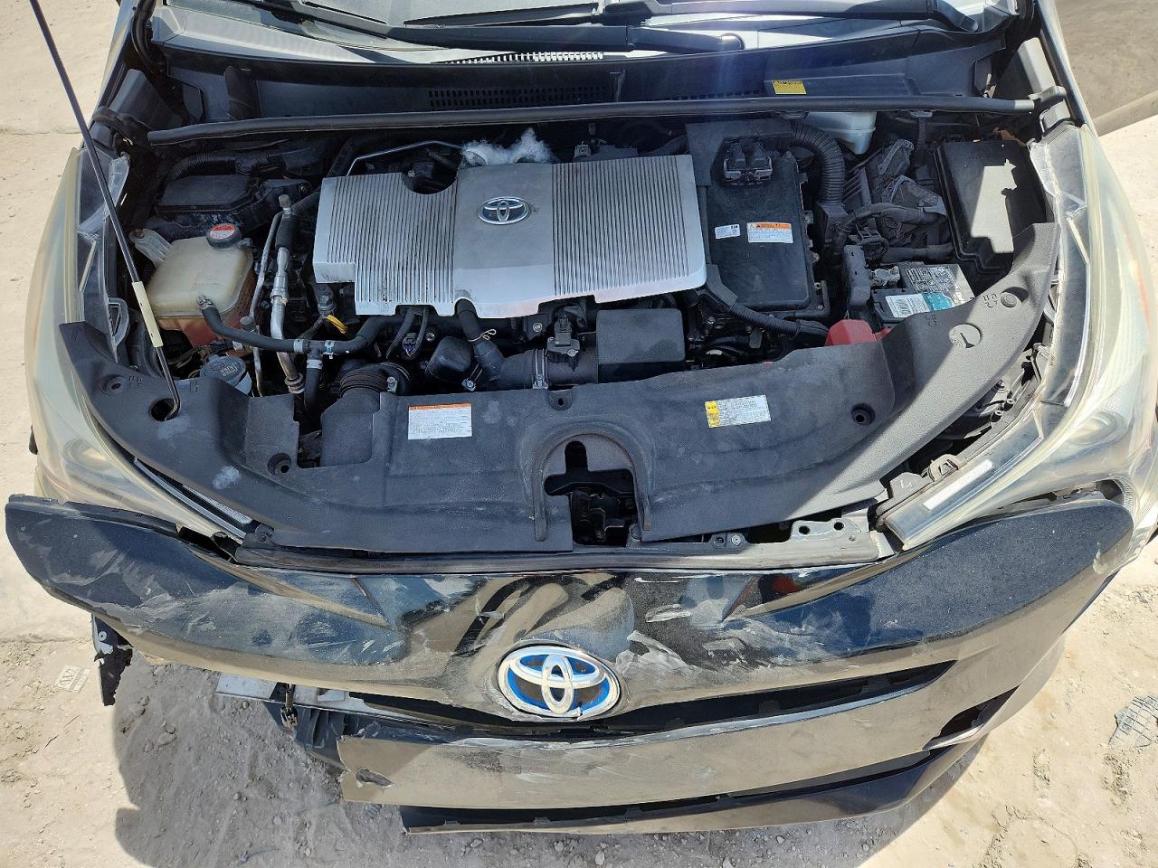 2016 TOYOTA PRIUS TWO ECO photo 31