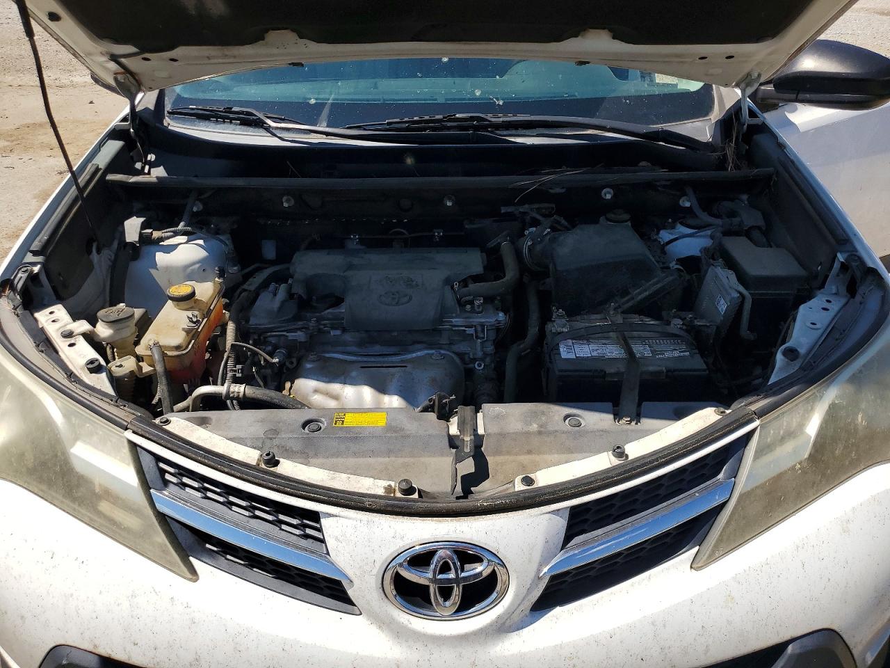 2013 TOYOTA RAV4 LE photo 23