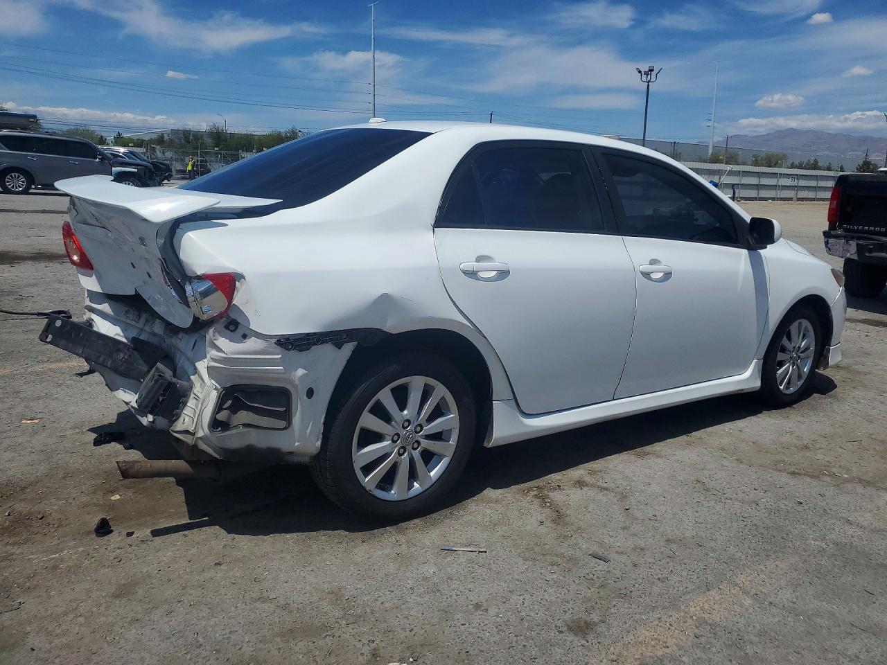 2010 TOYOTA COROLLA S photo 5