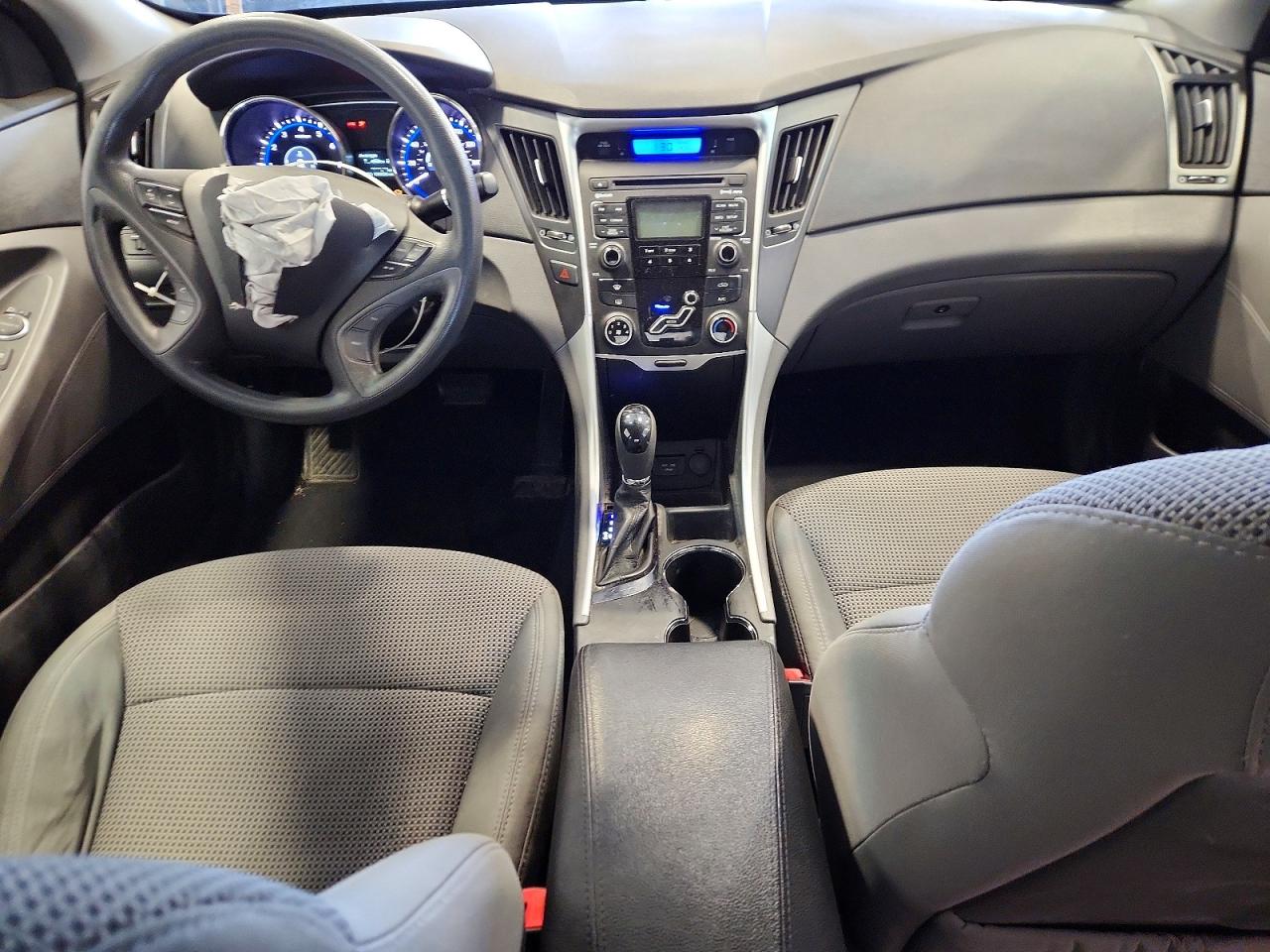 2011 HYUNDAI SONATA GLS photo 8