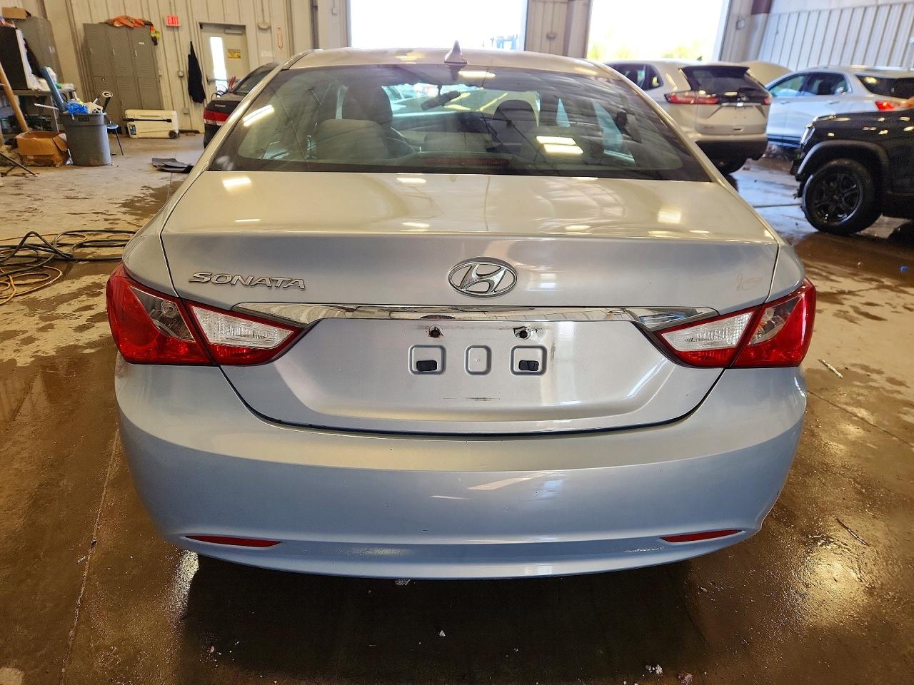 2011 HYUNDAI SONATA GLS photo 6