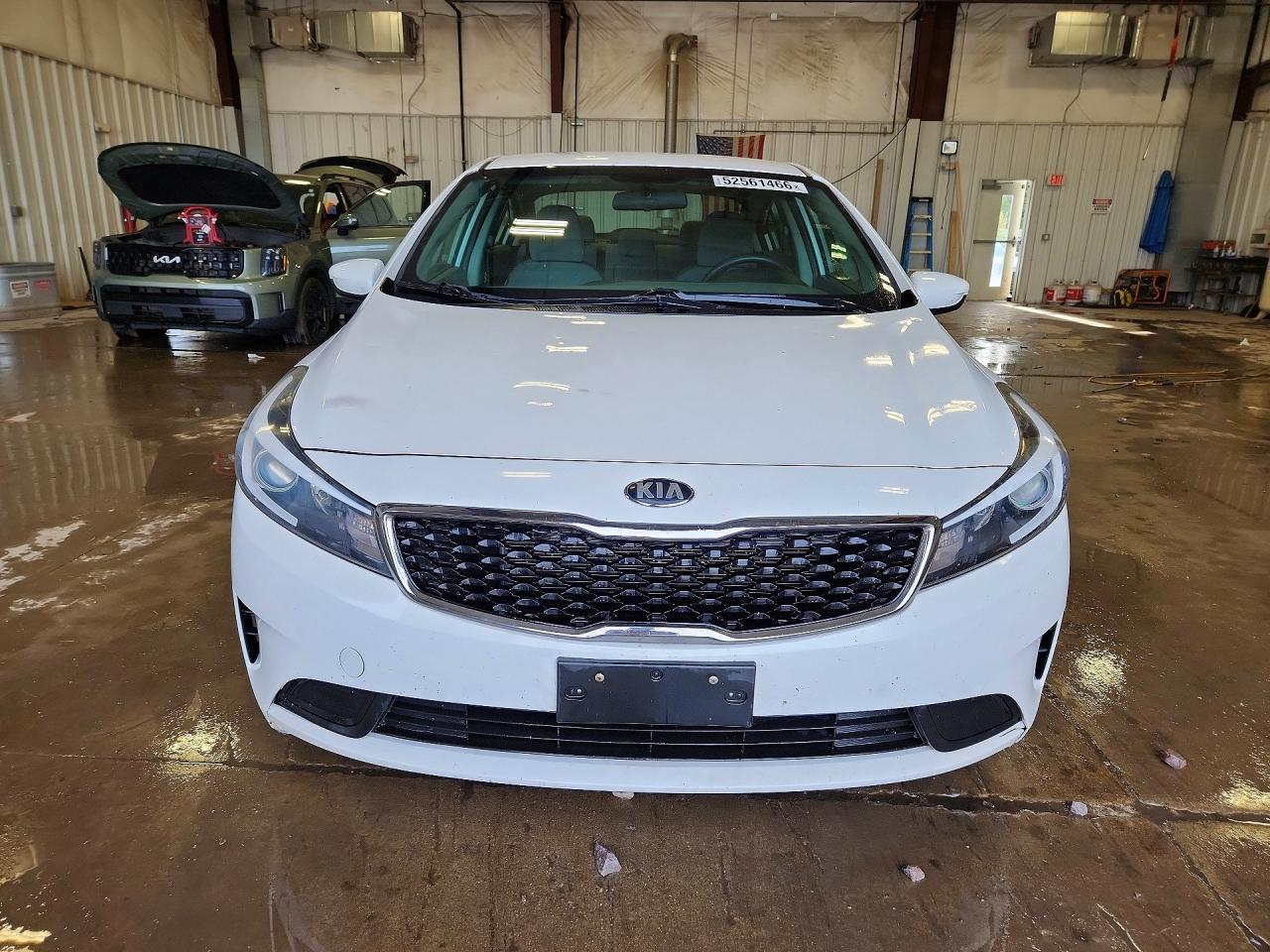 2017 KIA FORTE LX photo 13