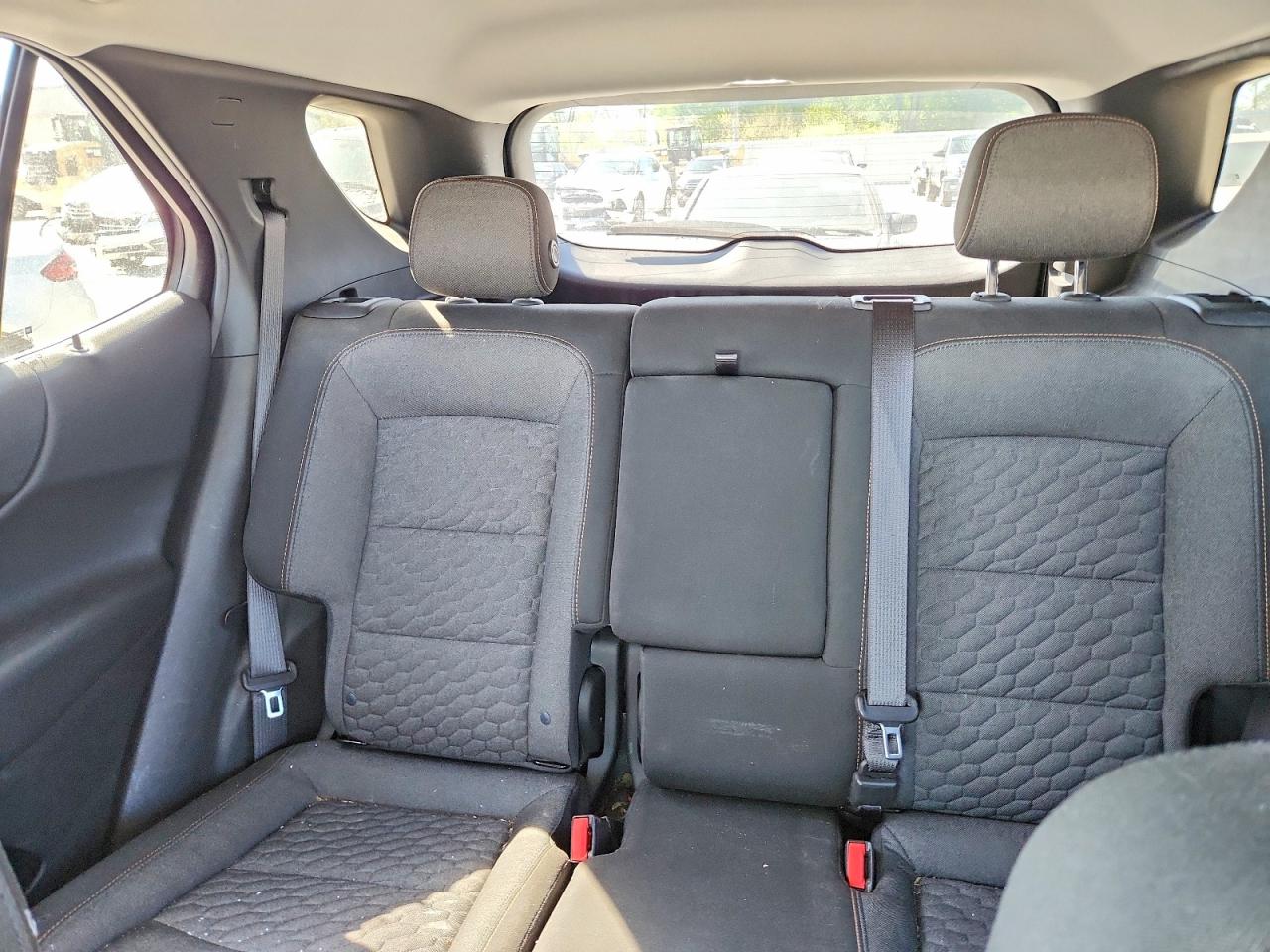 2018 CHEVROLET EQUINOX LT photo 10