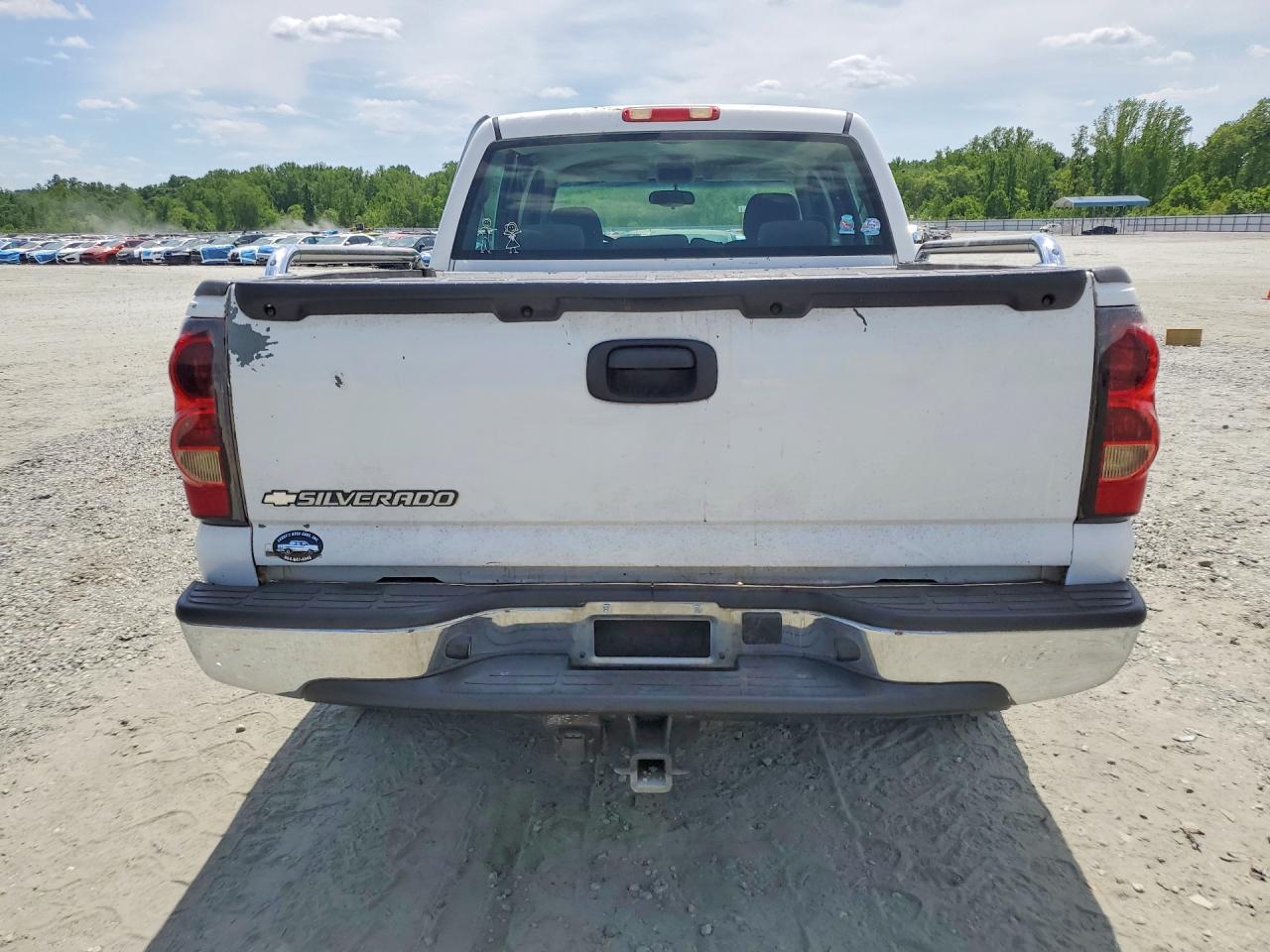 2006 CHEVROLET SILVERADO C1500 photo 11