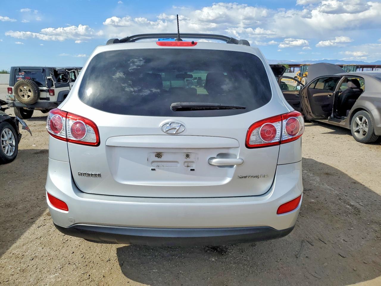 2011 HYUNDAI SANTA FE GLS photo 16