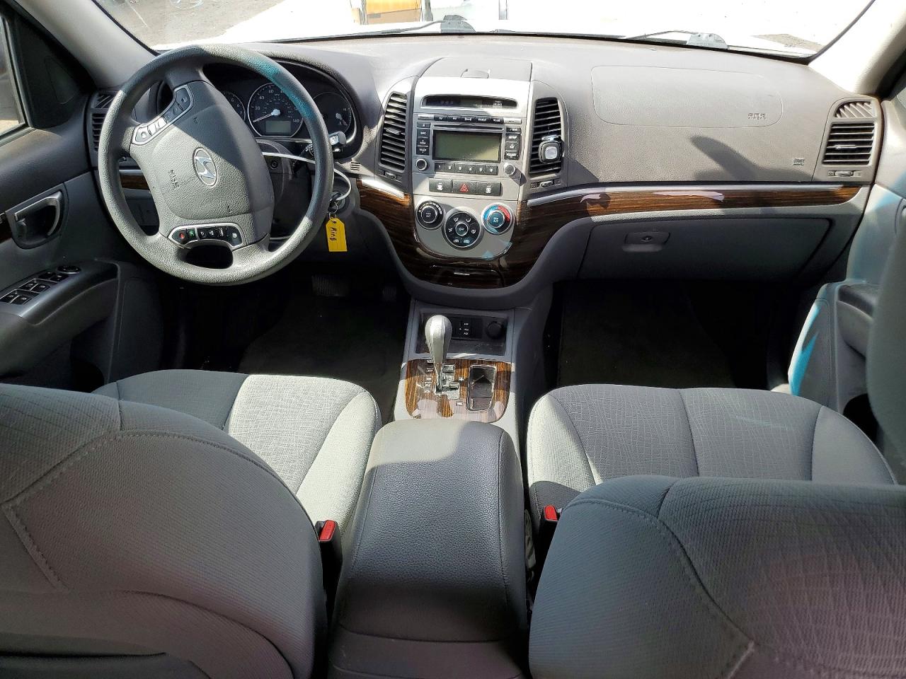 2011 HYUNDAI SANTA FE GLS photo 22