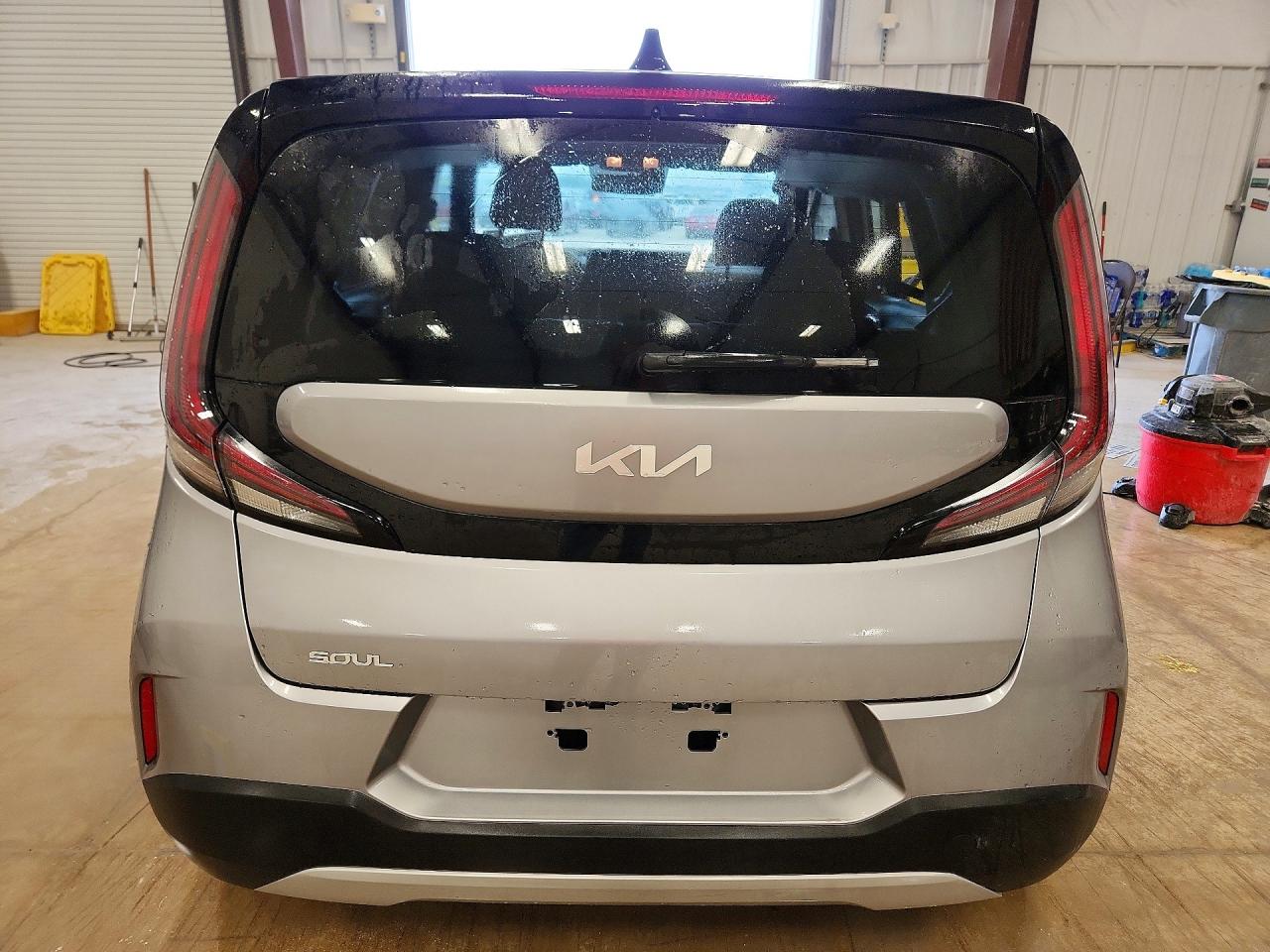 2025 KIA SOUL LX photo 11