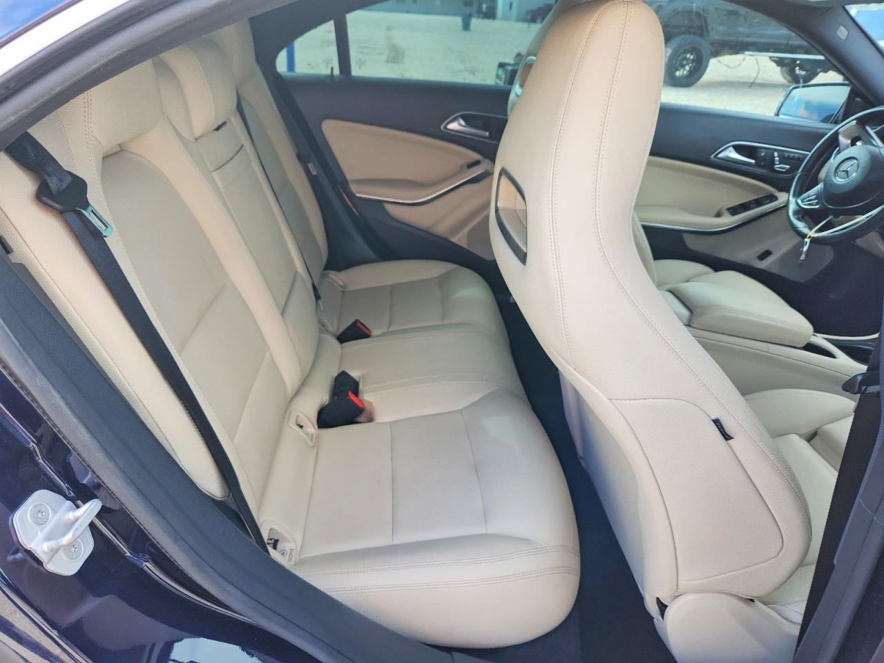 2018 MERCEDES-BENZ CLA 250 photo 19