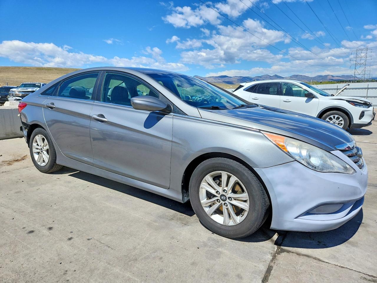 2014 HYUNDAI SONATA GLS photo 7