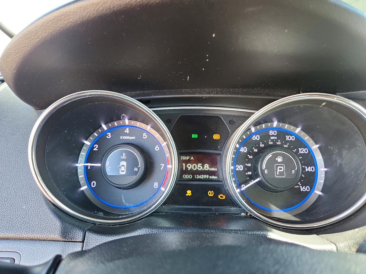 2014 HYUNDAI SONATA GLS photo 17