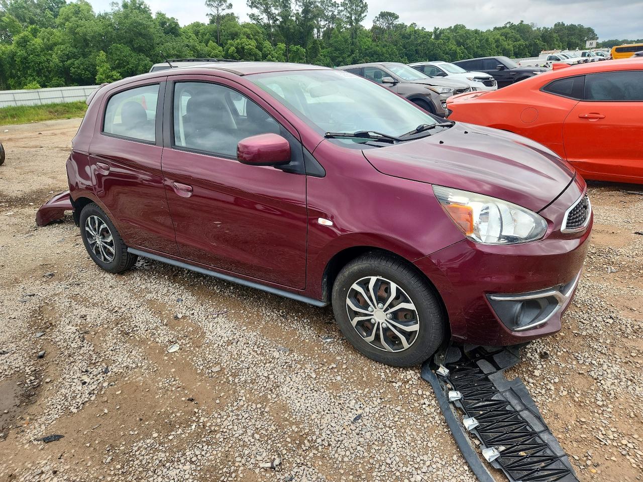 2017 MITSUBISHI MIRAGE ES photo 4