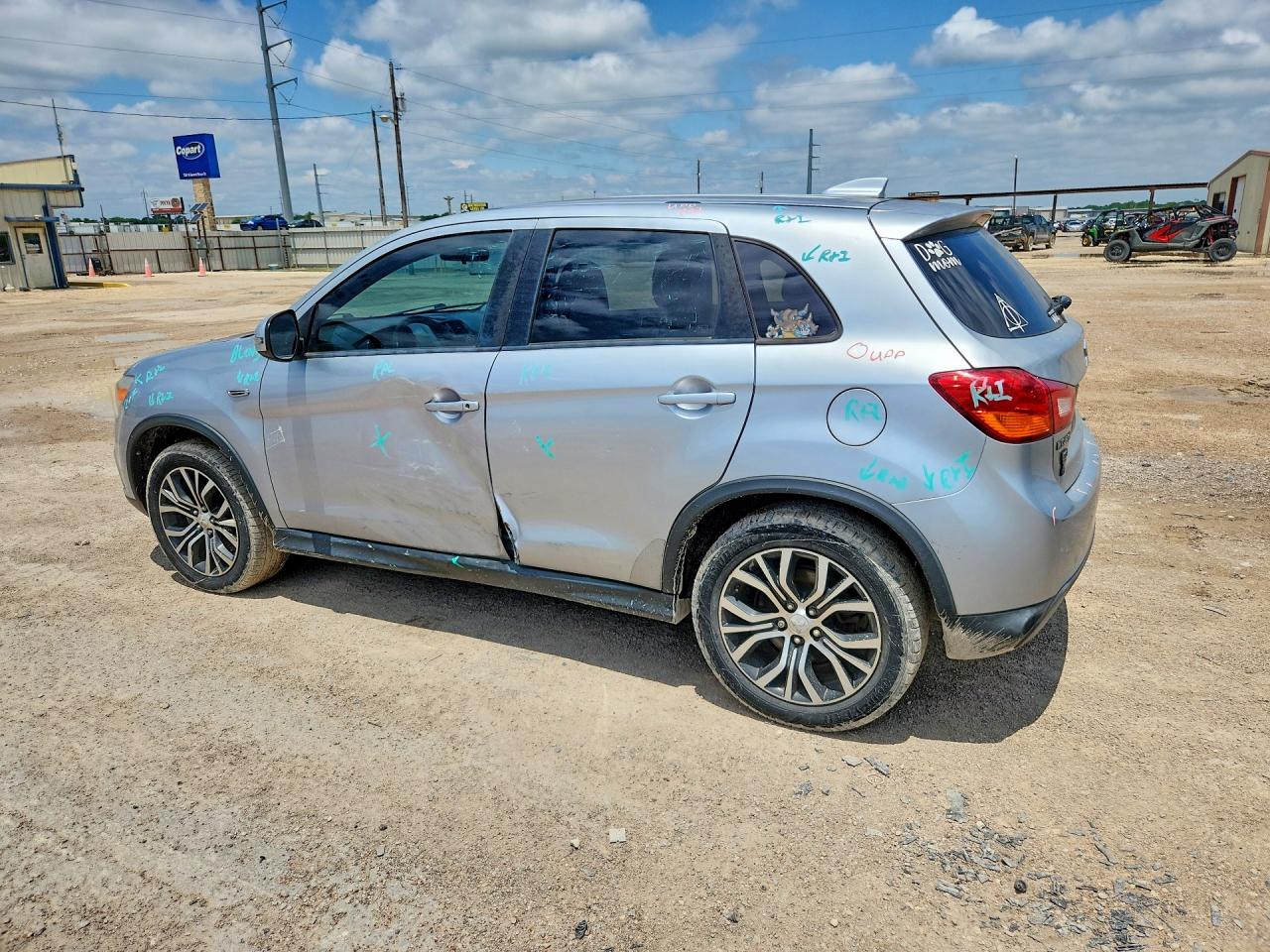 2017 MITSUBISHI OUTLANDER SPORT ES photo 3