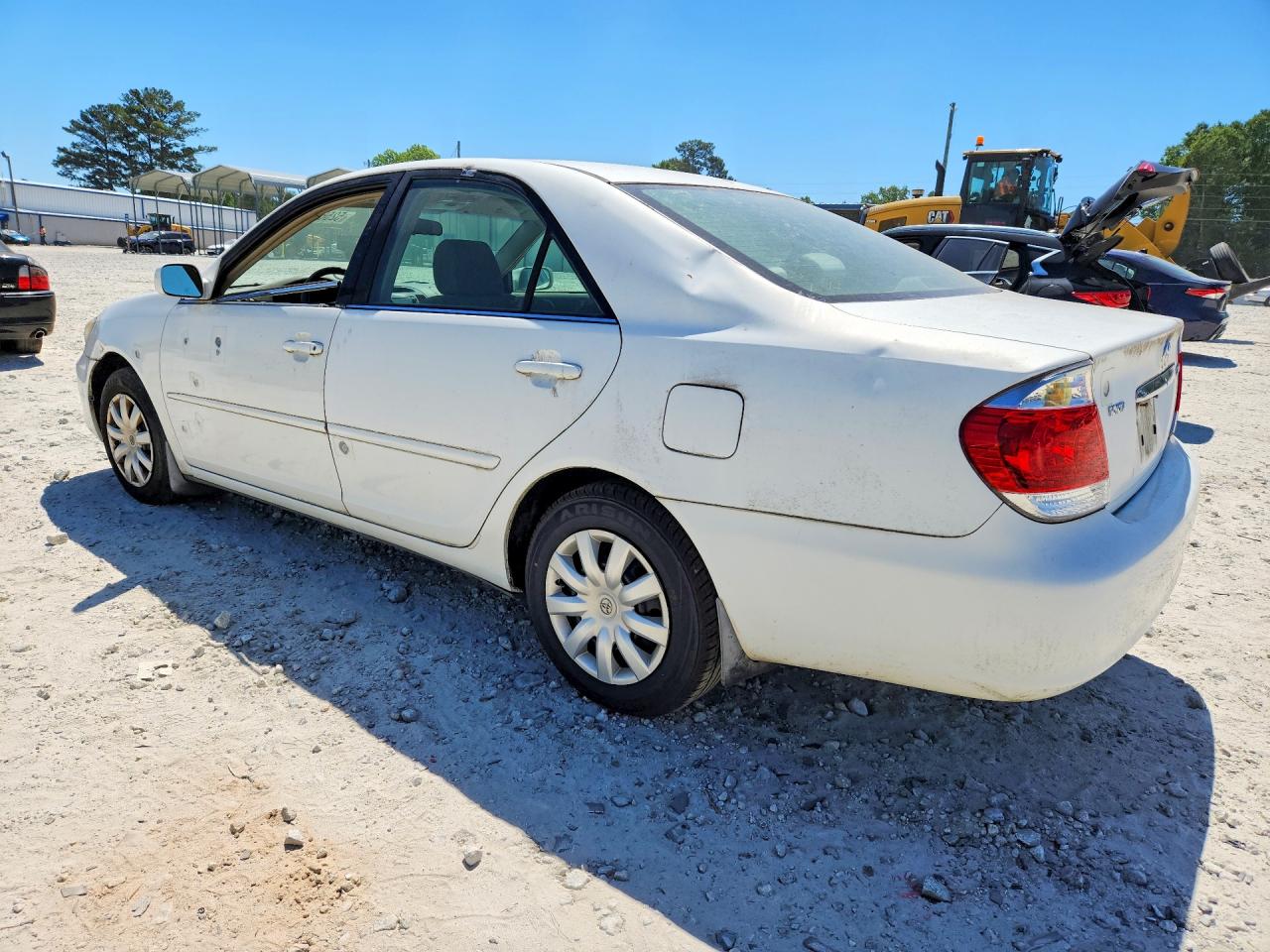 2006 TOYOTA CAMRY LE photo 4