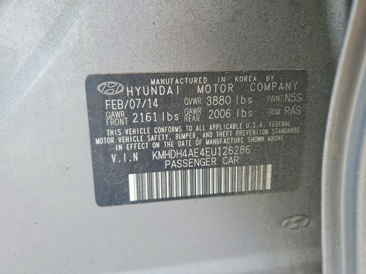 2014 HYUNDAI ELANTRA SE photo 23
