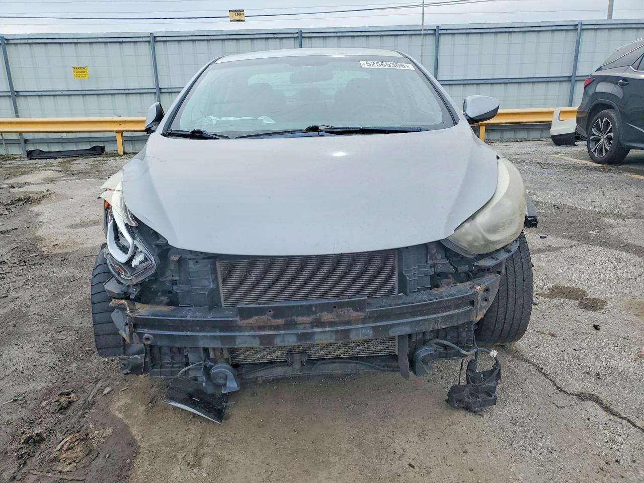 2014 HYUNDAI ELANTRA SE photo 9
