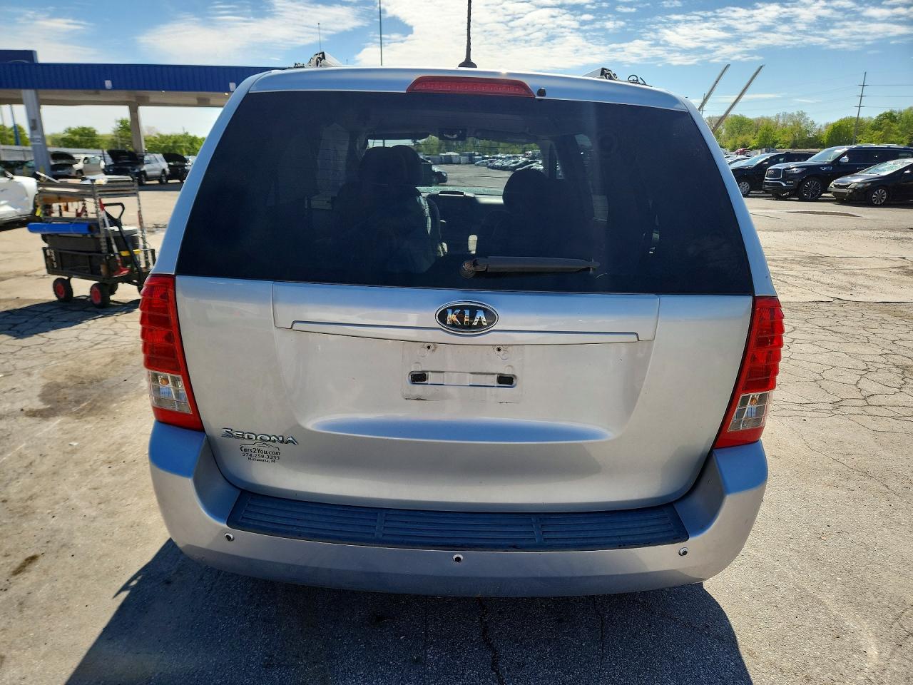 2011 KIA SEDONA LX photo 16