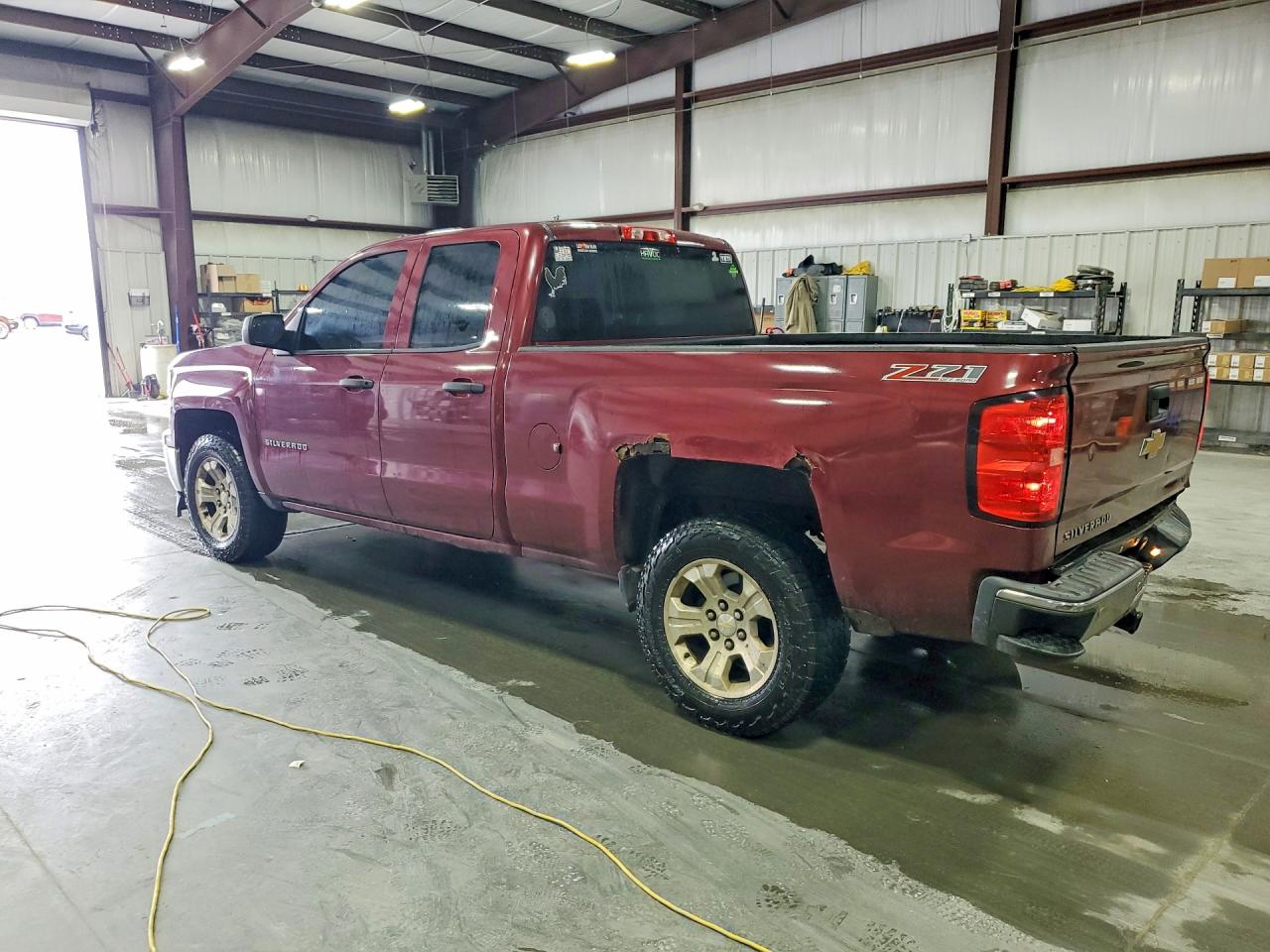 2014 CHEVROLET SILVERADO K1500 LT photo 2