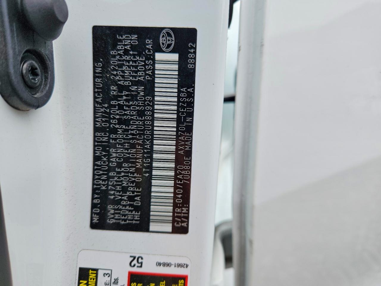 2024 TOYOTA CAMRY SE photo 37