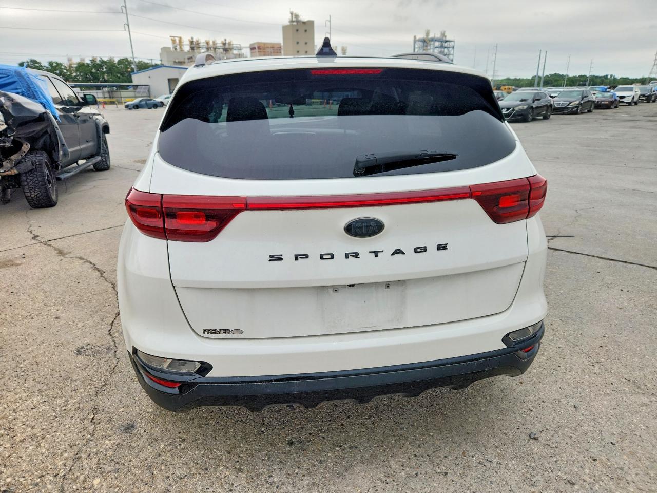 2021 KIA SPORTAGE S photo 6