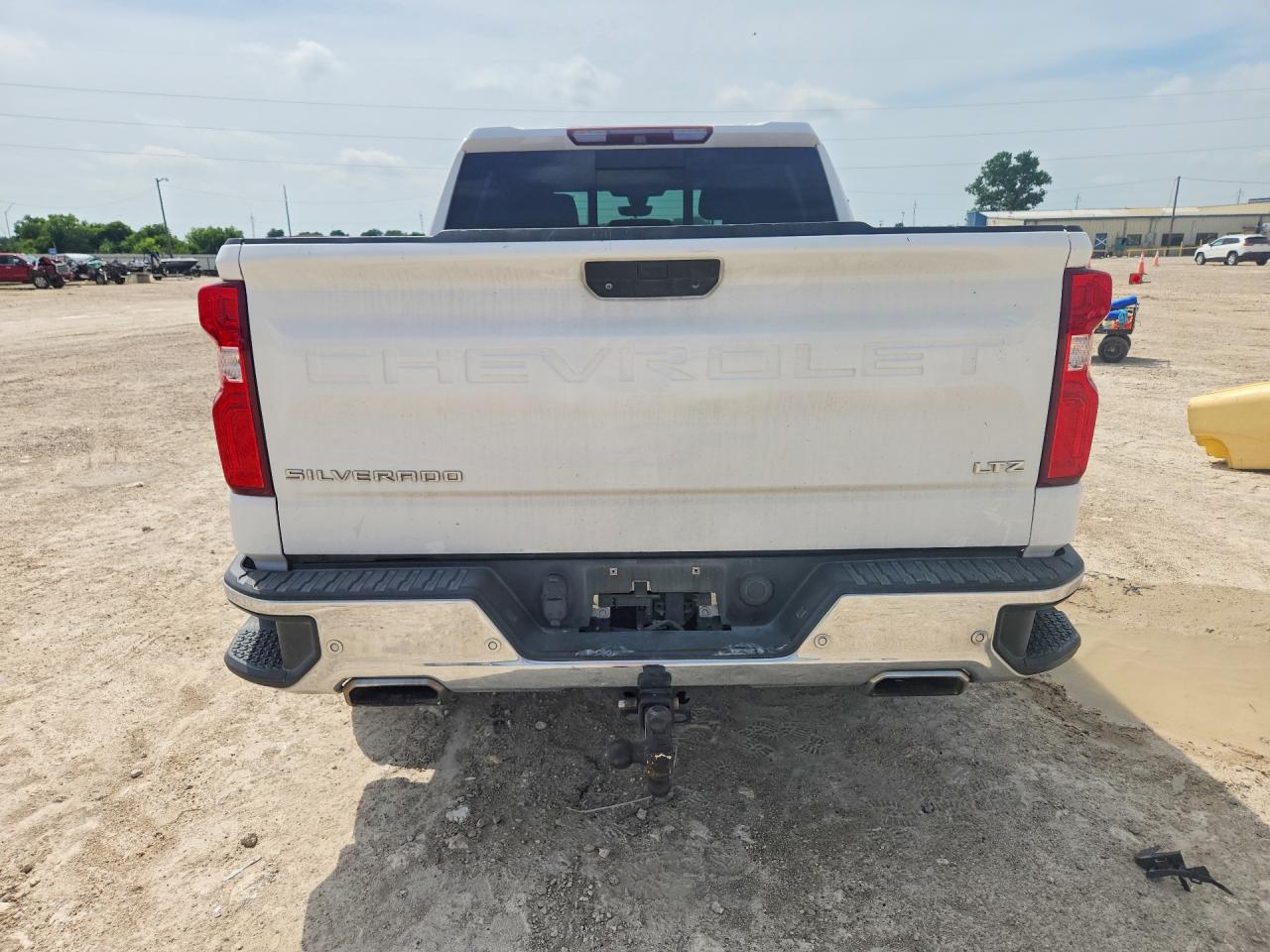 2019 CHEVROLET SILVERADO K1500 LTZ photo 11