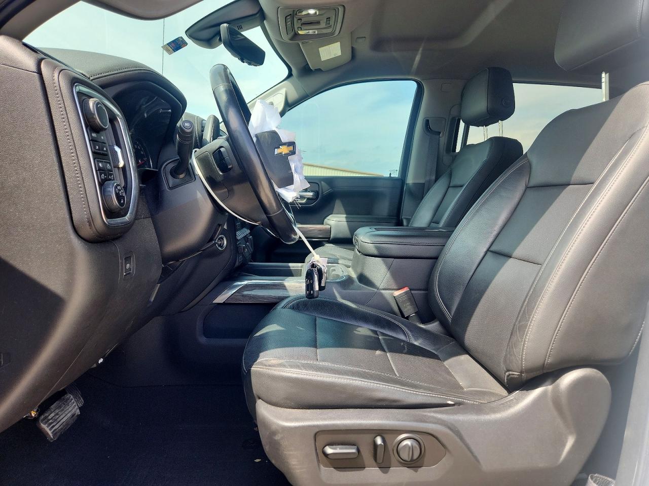 2019 CHEVROLET SILVERADO K1500 LTZ photo 13