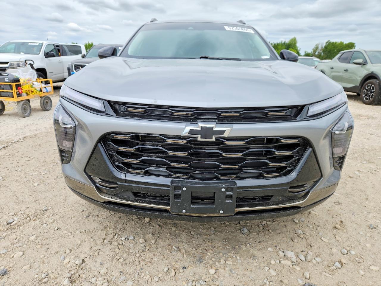 2025 CHEVROLET TRAX ACTIV photo 9