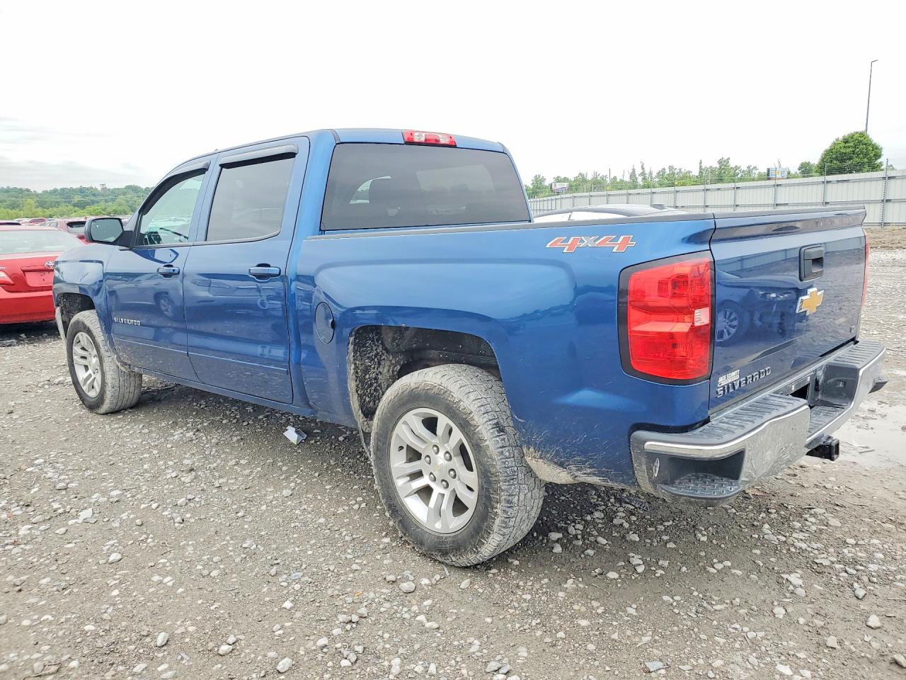 2017 CHEVROLET SILVERADO K1500 LT photo 3