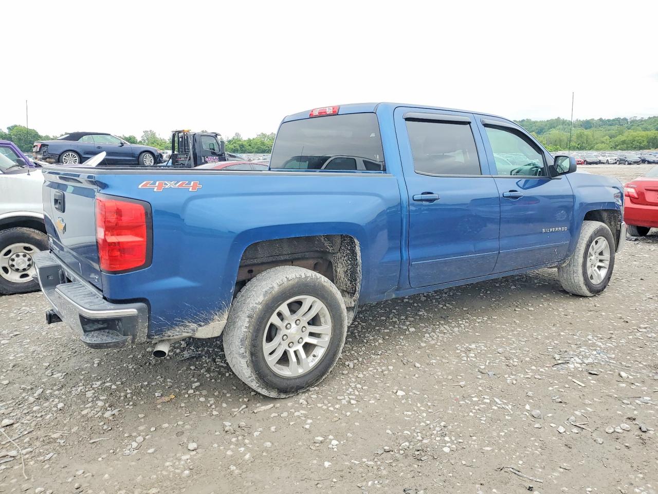 2017 CHEVROLET SILVERADO K1500 LT photo 5