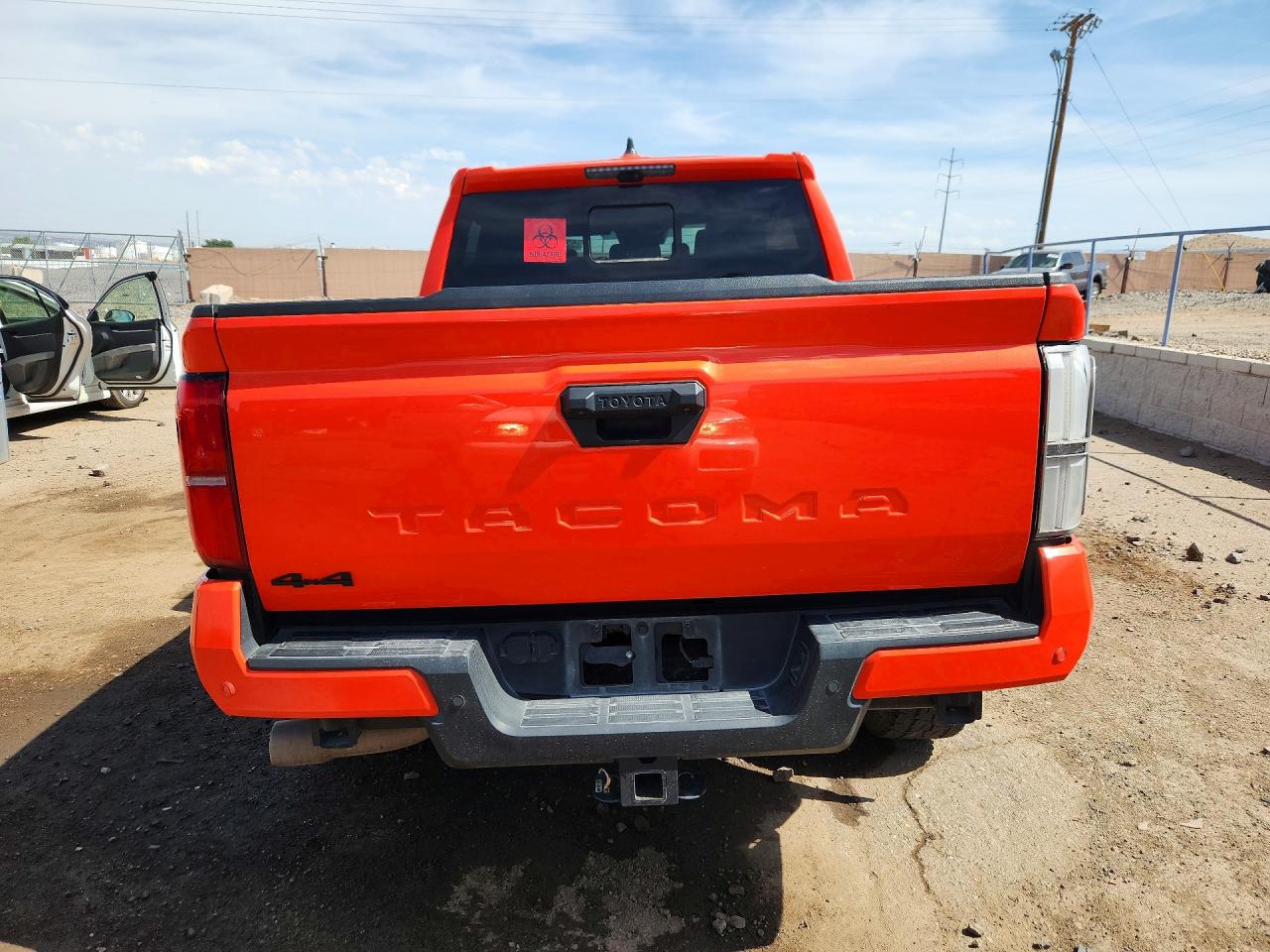 2024 TOYOTA TACOMA TRD OFF-ROAD photo 11