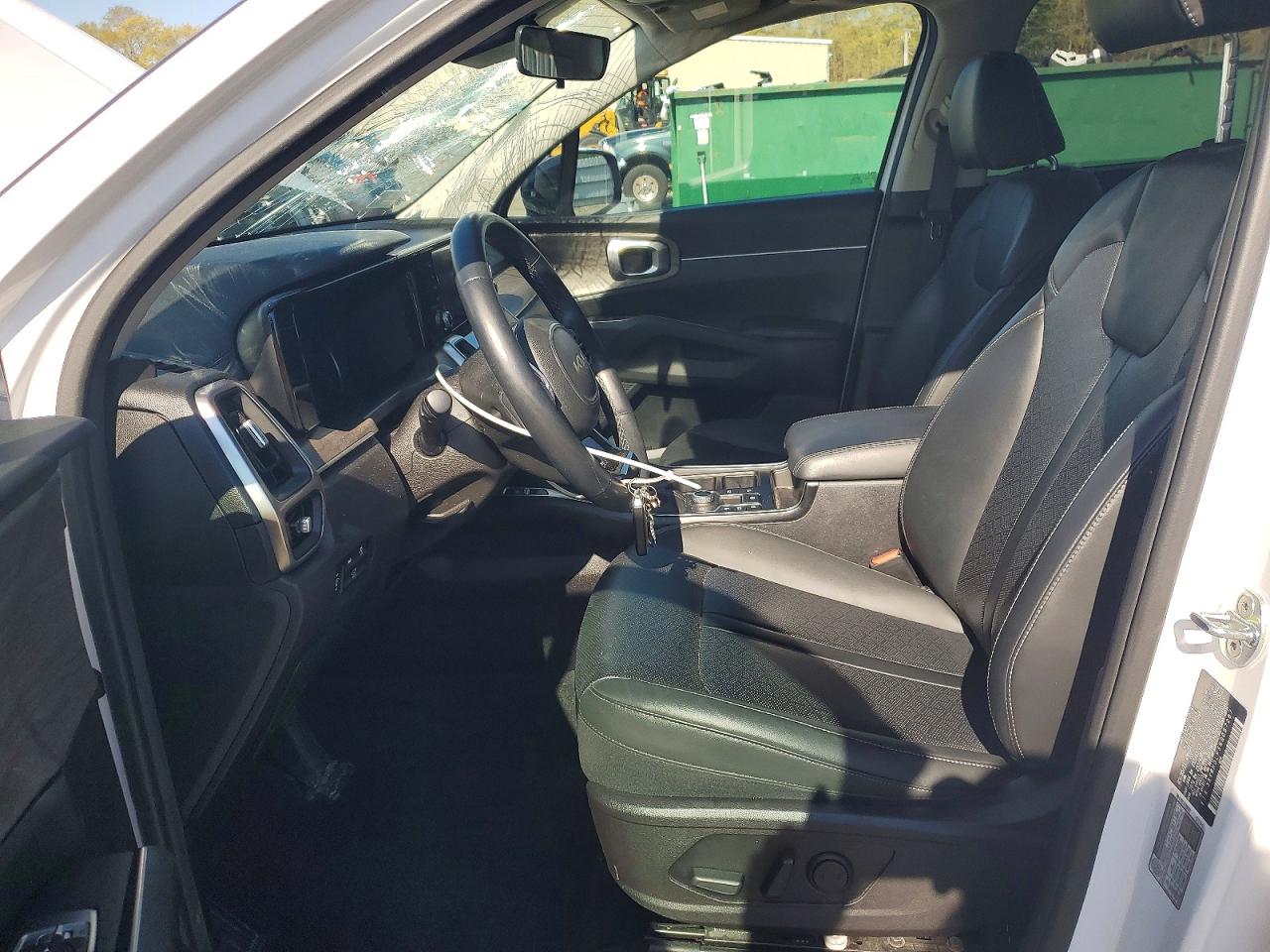 2022 KIA SORENTO EX photo 19