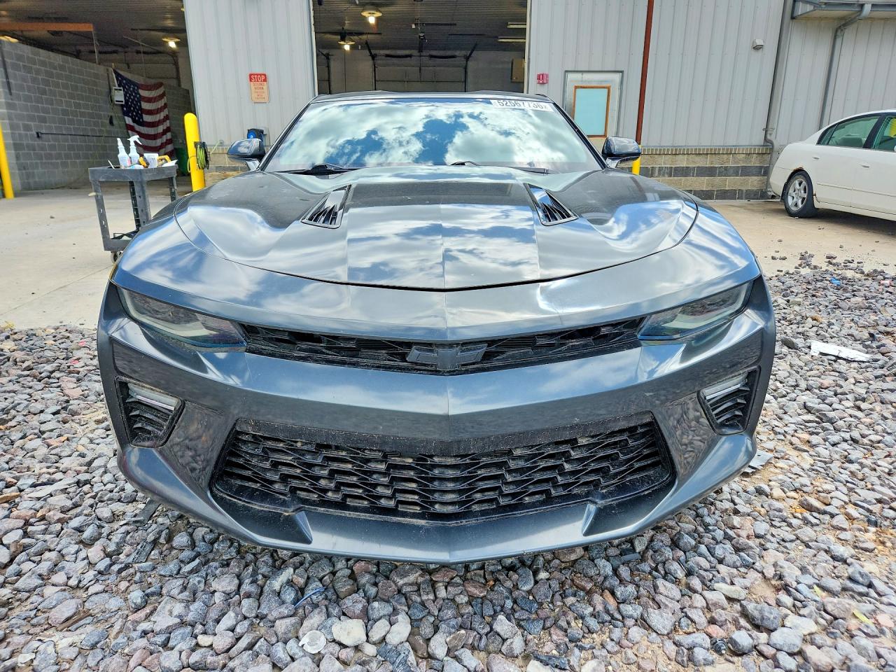 2016 CHEVROLET CAMARO SS photo 9
