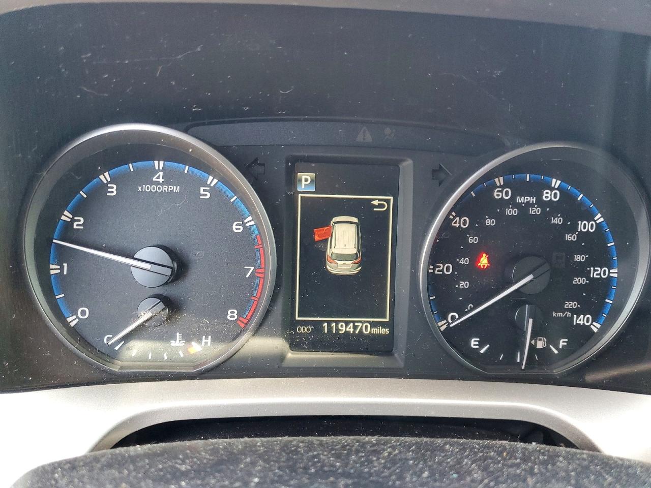 2017 TOYOTA RAV4 LE photo 9