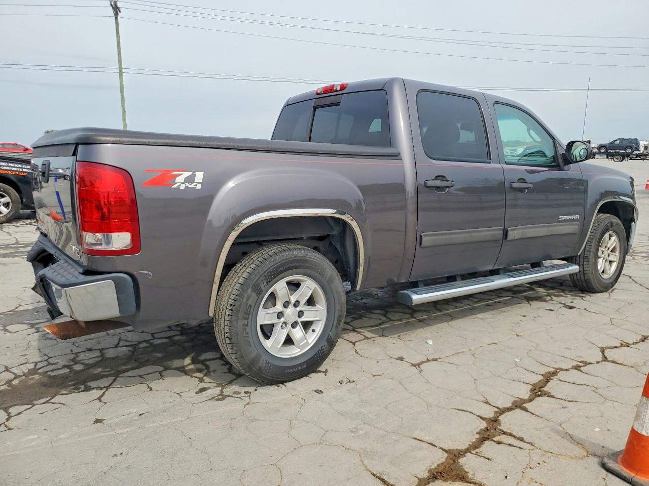 2010 GMC SIERRA K1500 SLE photo 7