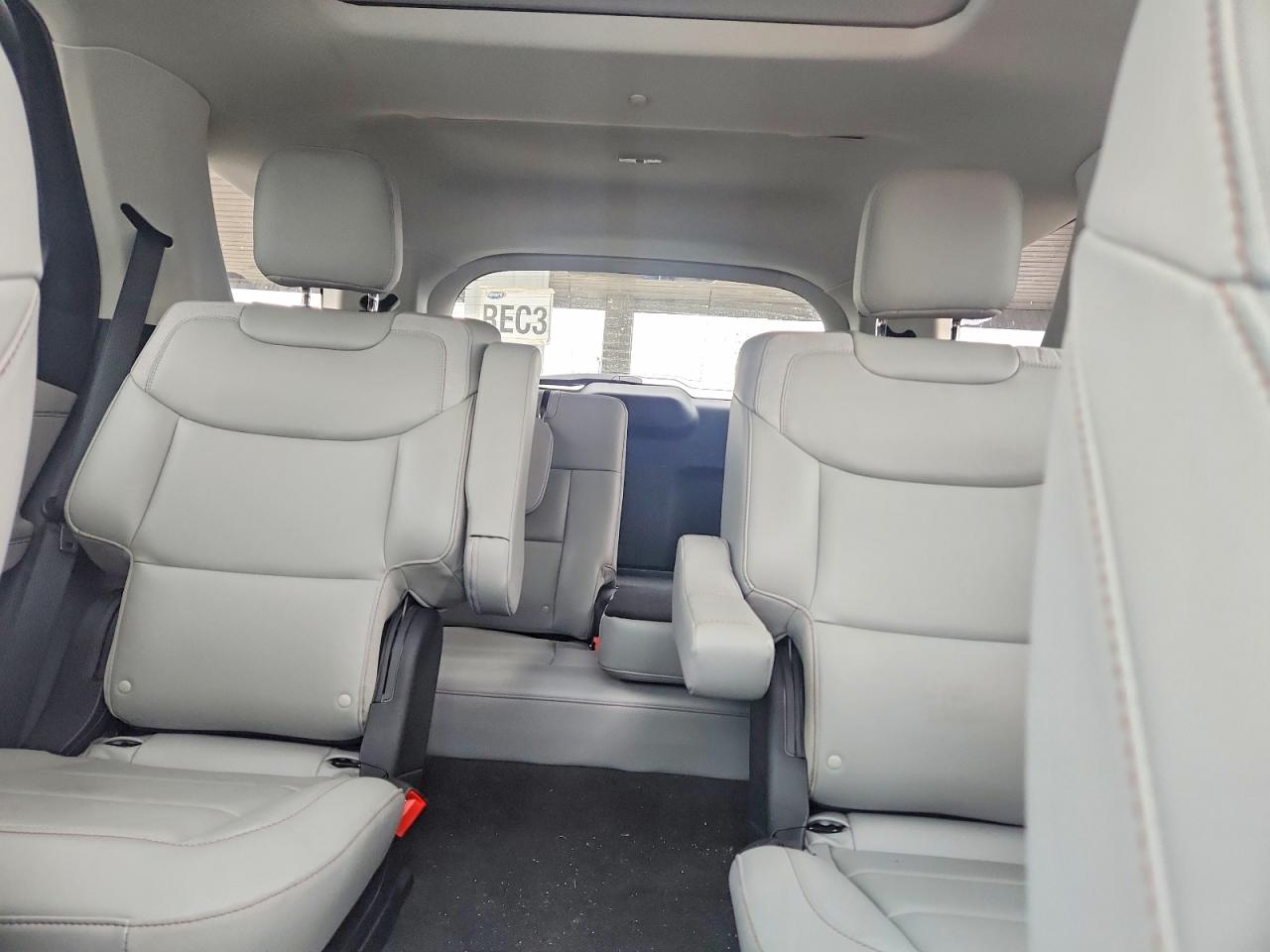 2025 FORD EXPLORER ACTIVE photo 28