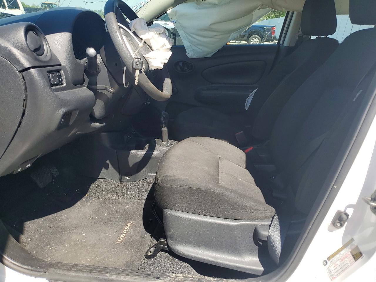 2019 NISSAN VERSA S PLUS photo 13