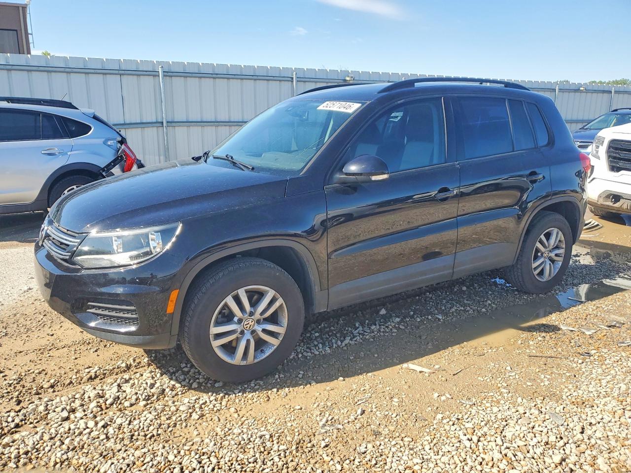 2017 VOLKSWAGEN TIGUAN