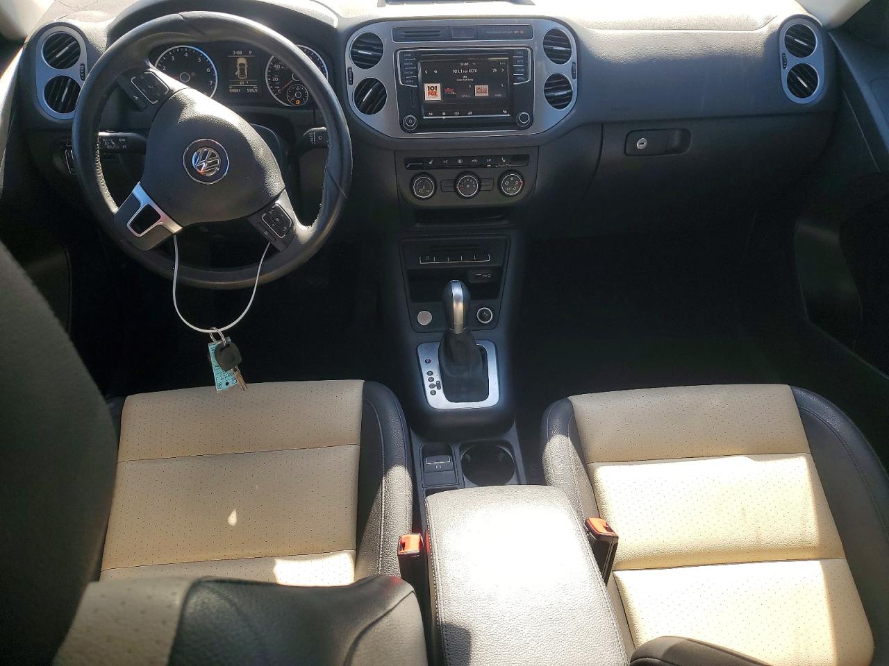 2017 VOLKSWAGEN TIGUAN S photo 15