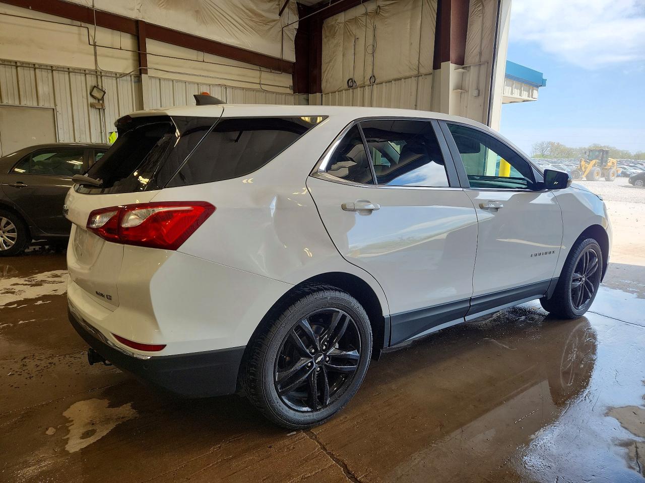 2021 CHEVROLET EQUINOX LT photo 5