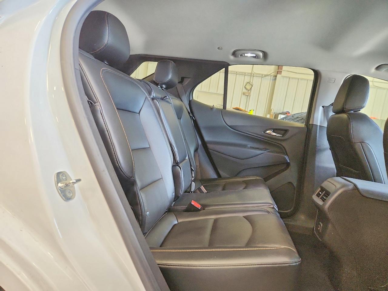 2021 CHEVROLET EQUINOX LT photo 21