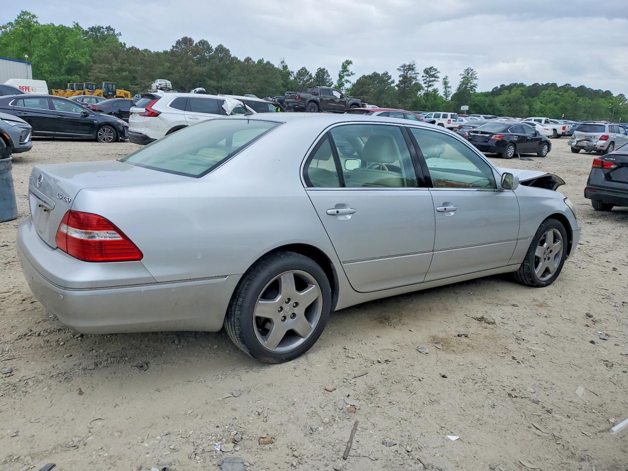 2005 LEXUS LS 430 photo 5
