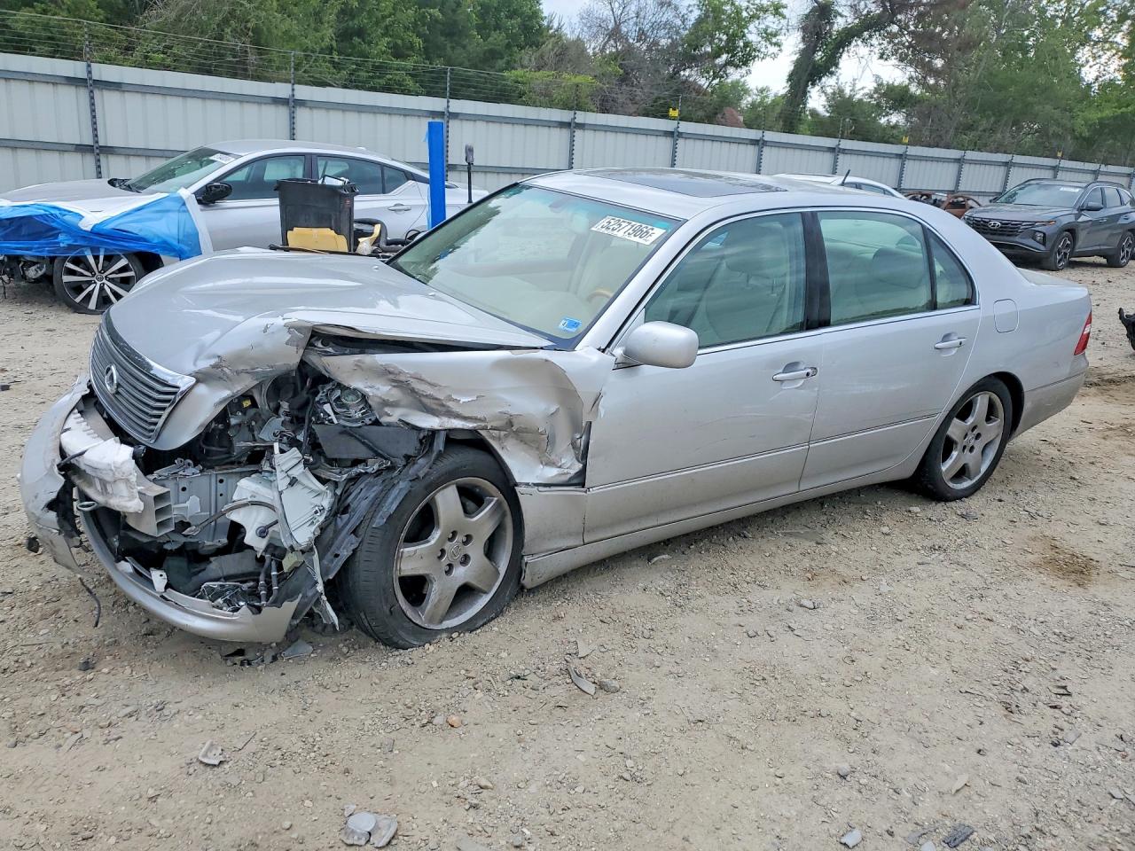 2005 LEXUS LS