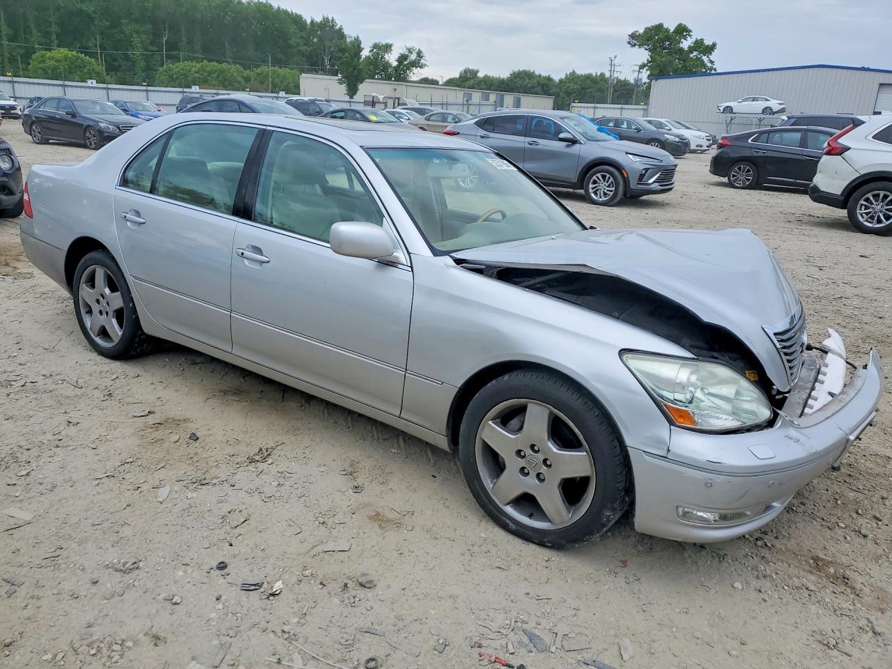 2005 LEXUS LS 430 photo 7