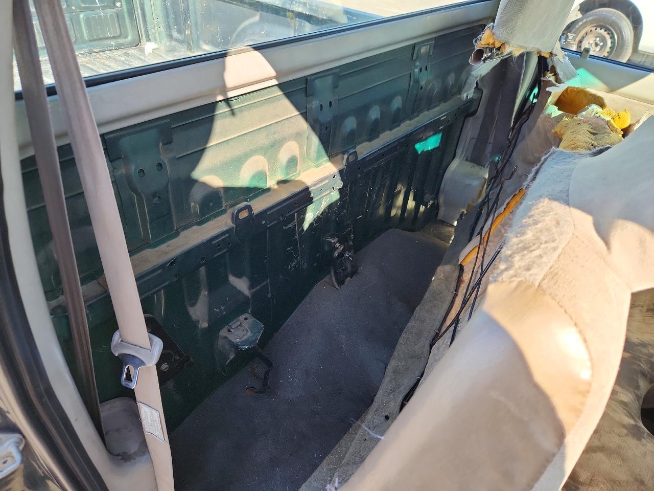 2002 TOYOTA TACOMA BASE photo 19