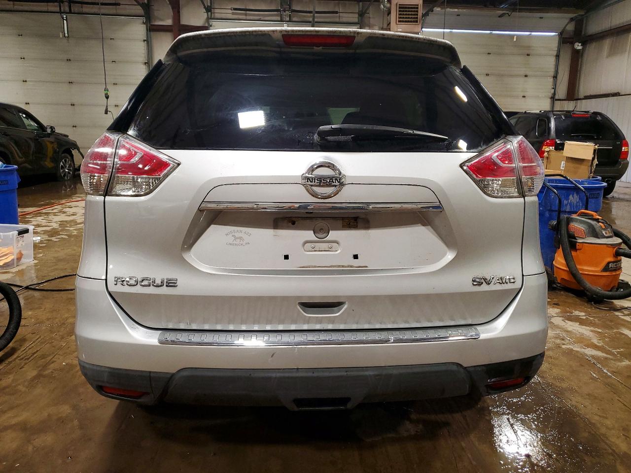 2016 NISSAN ROGUE SV photo 11