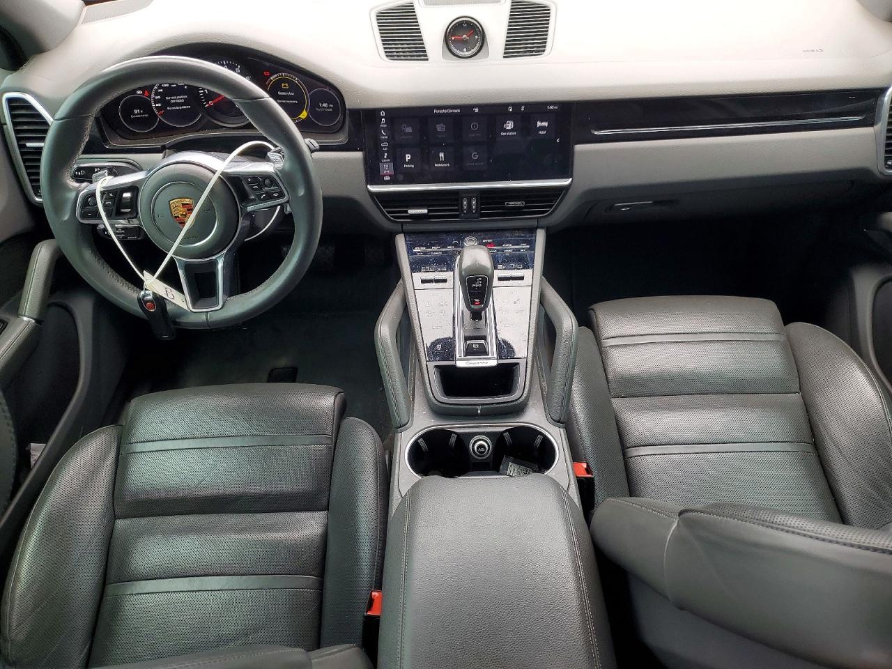 2019 PORSCHE CAYENNE photo 22
