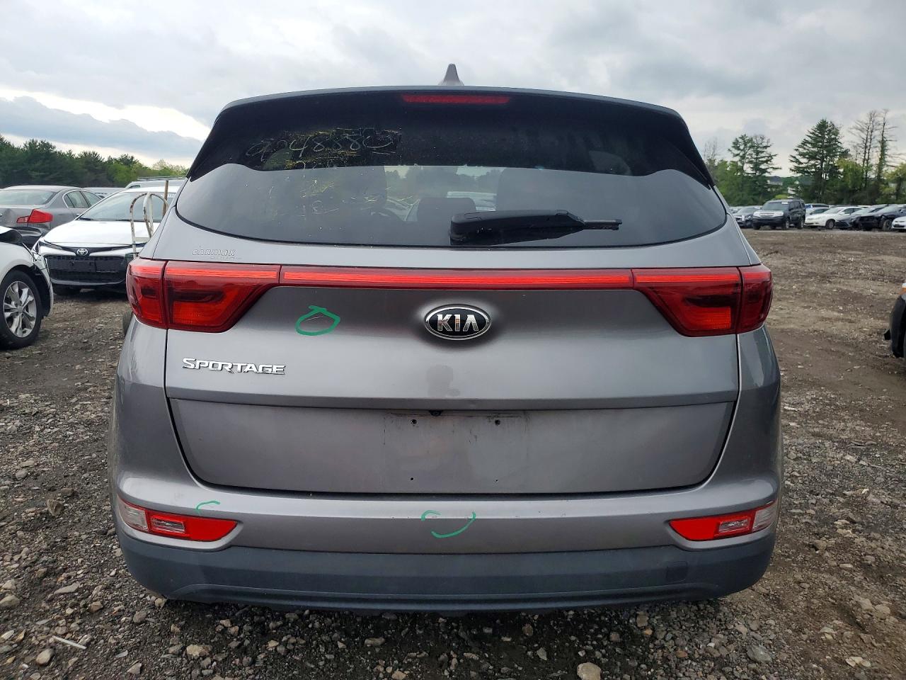 2017 KIA SPORTAGE LX photo 11