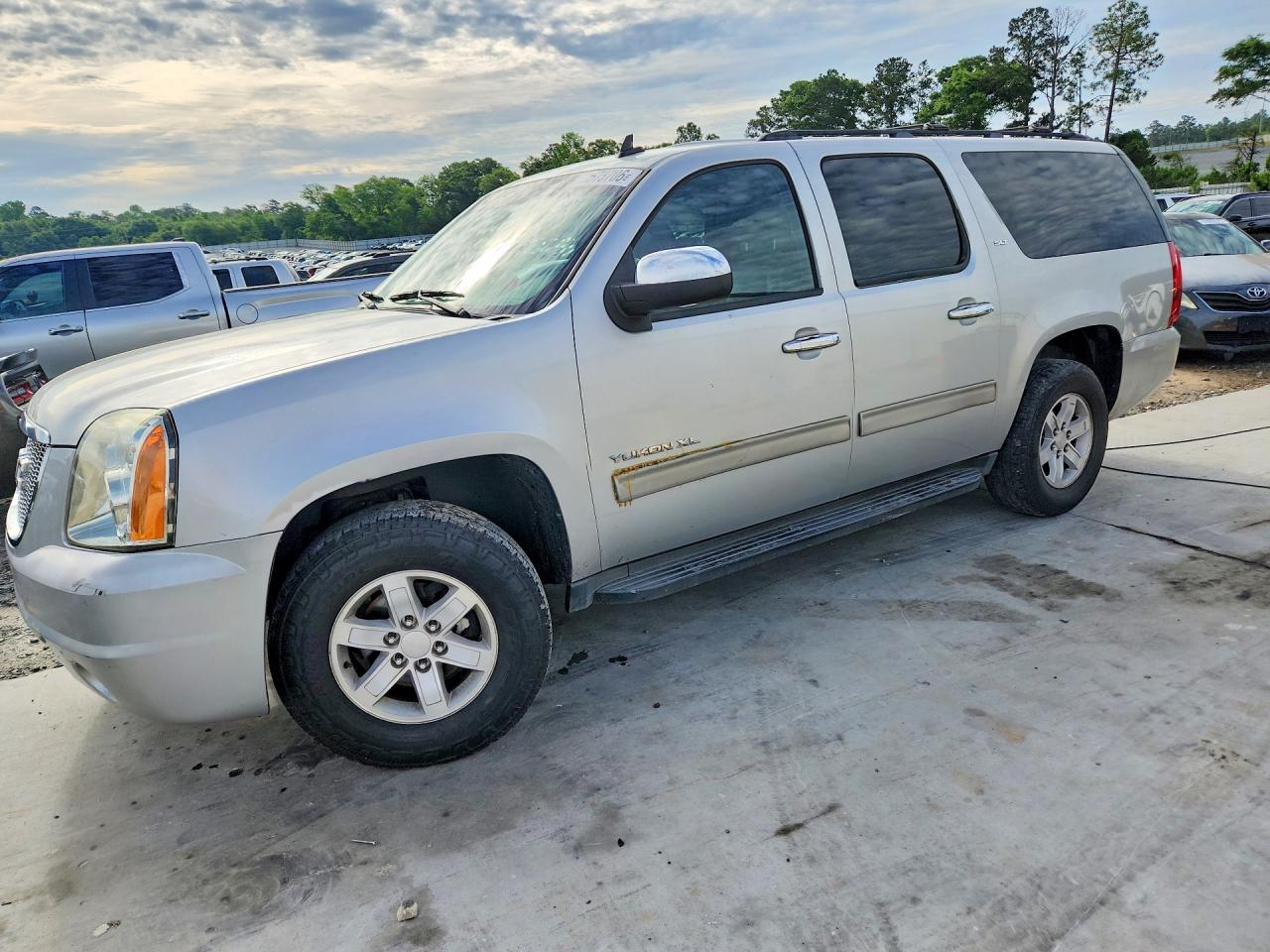 2011 GMC YUKON XL