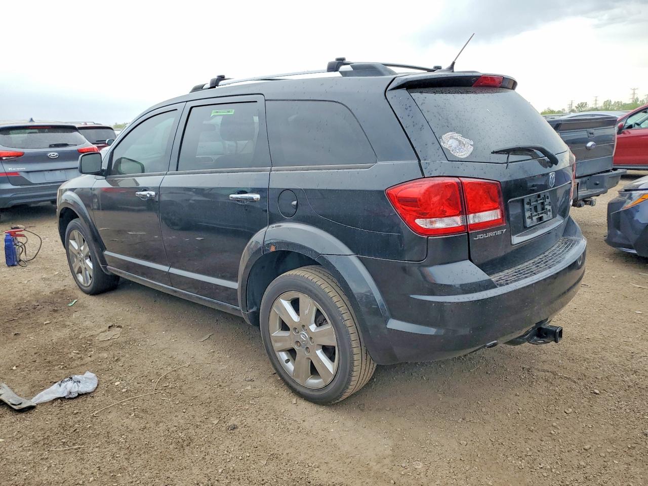 2012 DODGE JOURNEY SE photo 2